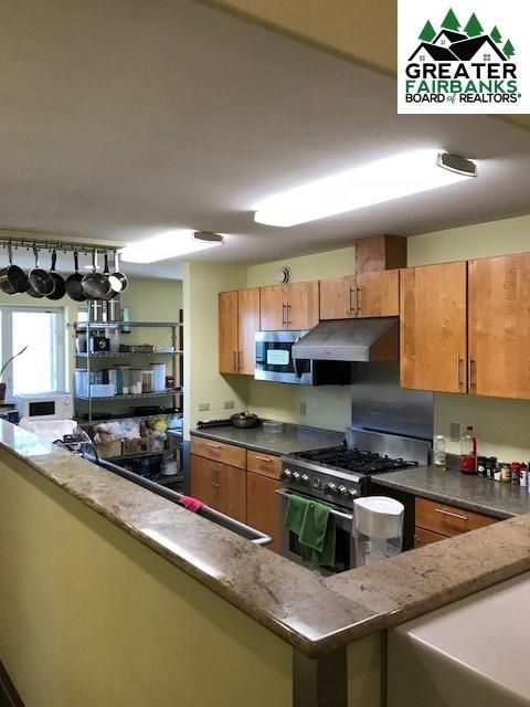 1521 Hilton Ave, Fairbanks, AK 99701